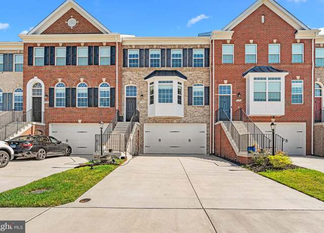 Property at 3188 Barbeque Pl, Woodbridge, VA 22193, 4 beds, 3.5 baths