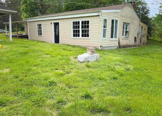 Property at 7421 Lake Dr, Manassas, VA 20111, 3 beds, 1 bath