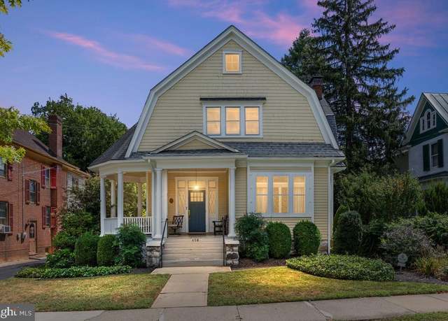 Property at 408 S Washington St, Winchester, VA 22601, 4 beds, 1.5 baths