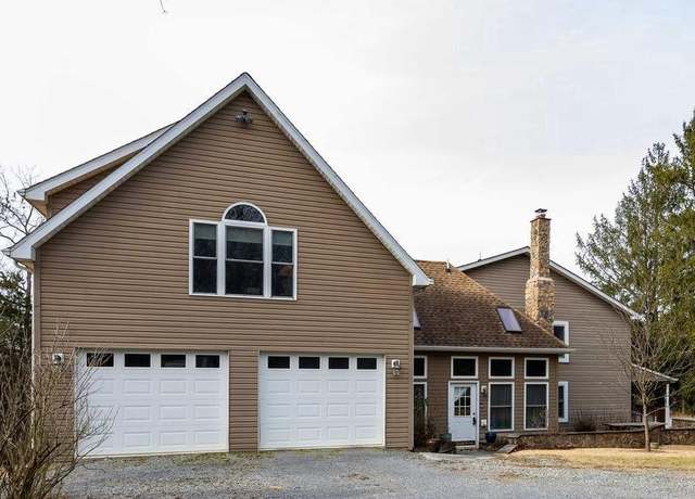 Property at 1794 Scrabble Rd, Martinsburg, WV 25404, 3 beds, 2 baths