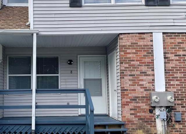 Property at 8 Ashley Dr, New Castle, DE 19720, 3 beds, 1.5 baths