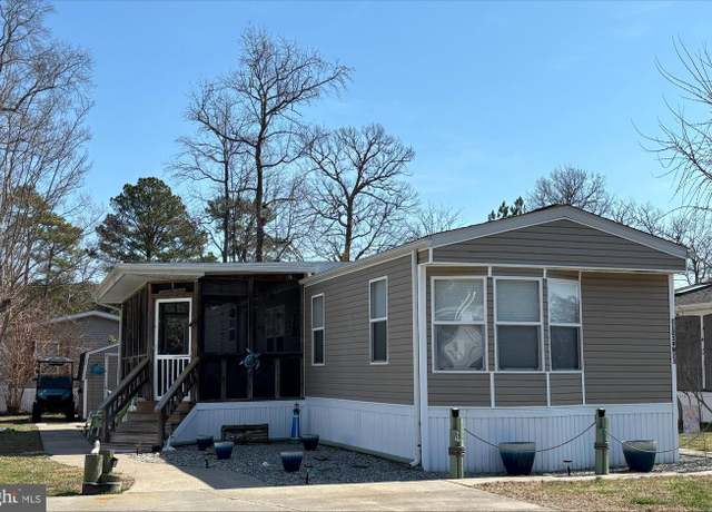 Property at 21239 N St, Rehoboth Beach, DE 19971, 3 beds, 2 baths