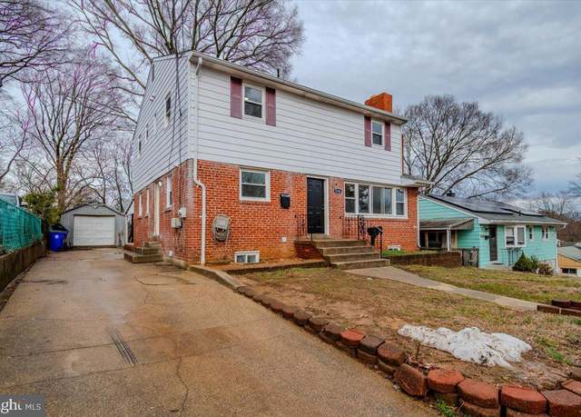 Property at 5116 Kenesaw St, College Park, MD 20740, 10 beds, 4 baths