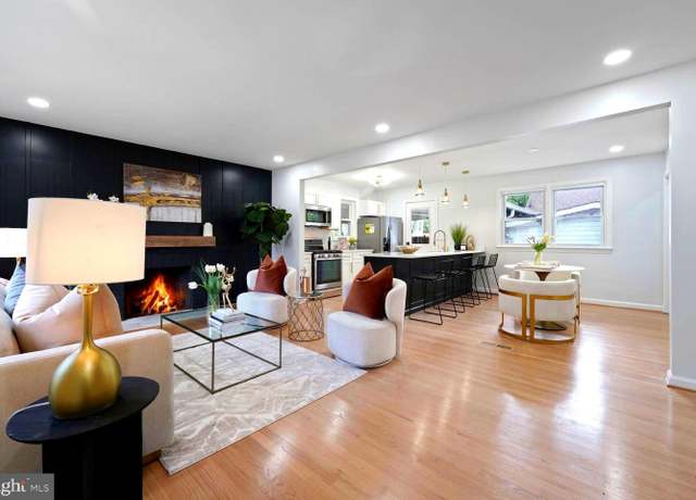Property at 1915 Lakewood St, Suitland, MD 20746, 4 beds, 2 baths