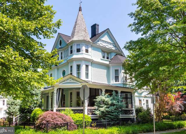 Property at 132 S Harrison St, Easton, MD 21601, 5 beds, 5.5 baths
