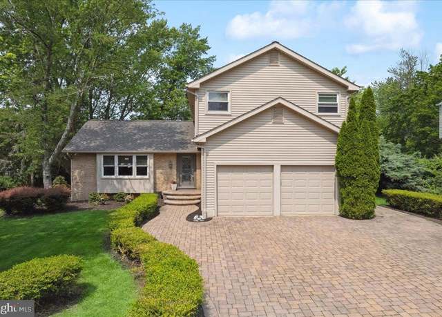 Property at 513 Country Club Dr, Cherry Hill, NJ 08003, 4 beds, 3 baths