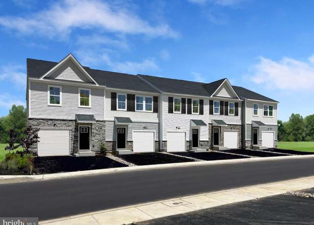 Property at 247 Talucci Dr, Downingtown, PA 19335, 3 beds, 2.5 baths