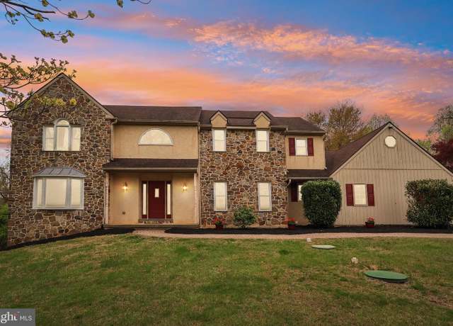 Property at 16 Springwater Ln, Glen Mills, PA 19342, 5 beds, 3.5 baths