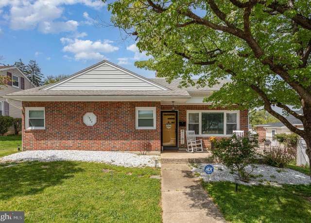 Property at 1585 5th Ave, York, PA 17403, 3 beds, 1 bath