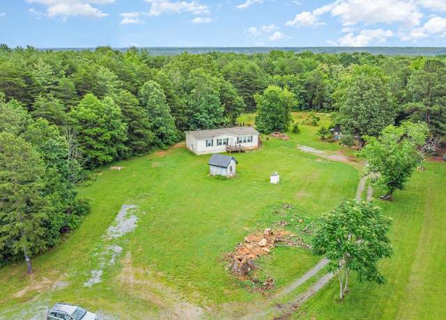 Property at 1206 Chopping Rd, Mineral, VA 23117, 3 beds, 2 baths