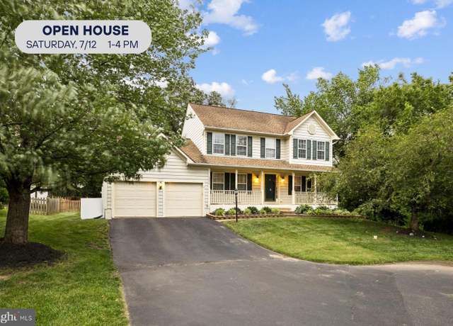 Property at 13217 Flynn Ct, Bristow, VA 20136, 4 beds, 3.5 baths