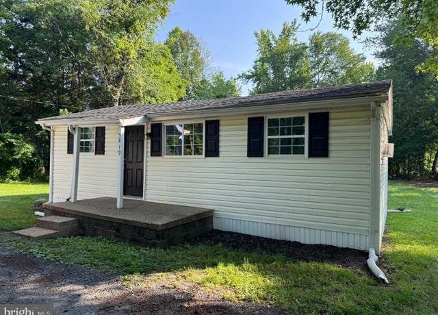 Property at 5819 Smith Station Rd, Fredericksburg, VA 22407, 2 beds, 1 bath