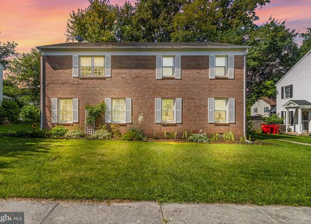 Property at 23 Berkeley, Charles Town, WV 25414, 3 beds, 1.5 baths