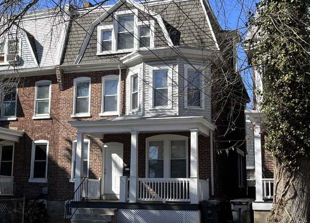Property at 2103 Washington St, Wilmington, DE 19802, 5 beds, 2 baths