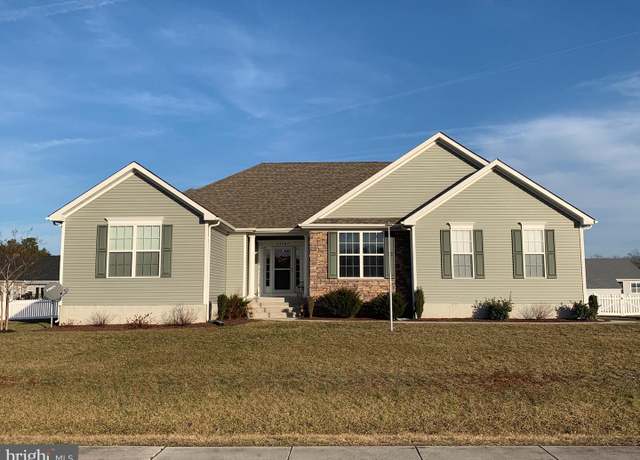 Property at 31 Henry's Way S, Georgetown, DE 19947, 3 beds, 2.5 baths