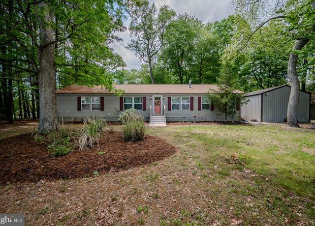 Property at 12 Woods Cir, Ocean View, DE 19970, 3 beds, 2 baths