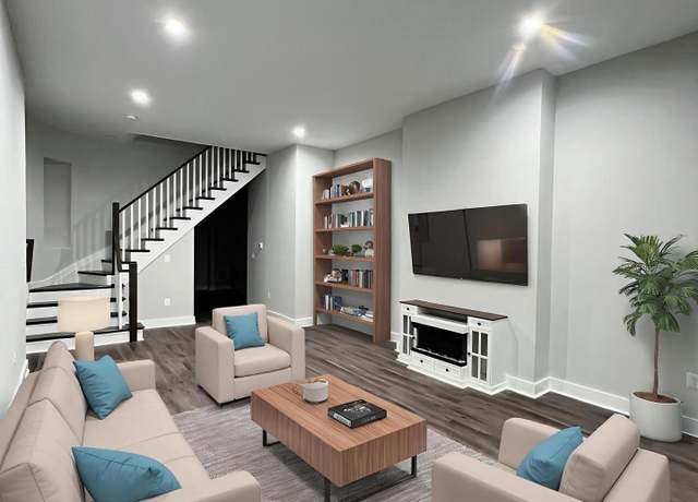 Property at 1217 W Lanvale St, Baltimore, MD 21217, 5 beds, 3.5 baths