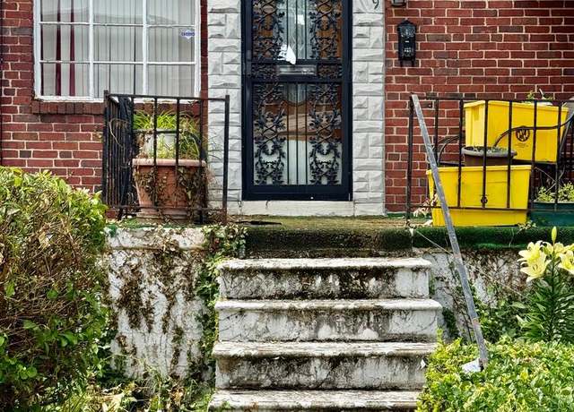 Property at 909 Bonaparte Ave, Baltimore, MD 21218, 2 beds, 1 bath