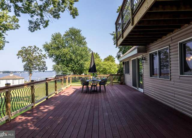 Property at 3800-B Edgewater Pl, Baltimore, MD 21222, 5 beds, 4 baths