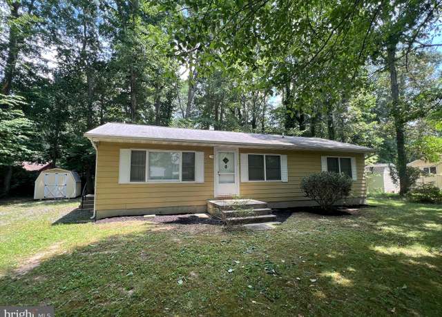 Property at 340 Cayuse Cir, Lusby, MD 20657, 3 beds, 1.5 baths