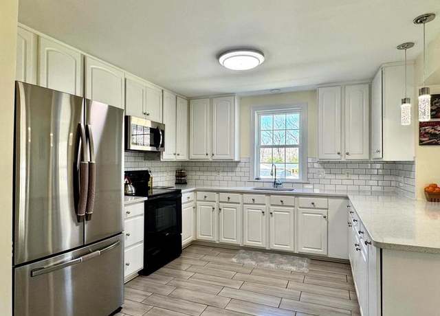 Property at 8215 Harry Warren Pl, Welcome, MD 20693, 4 beds, 3 baths