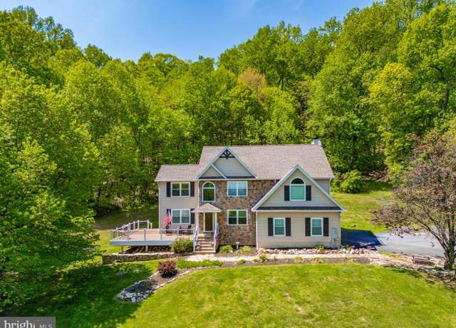 Property at 9833 Fox Rd, Frederick, MD 21702, 4 beds, 3.5 baths