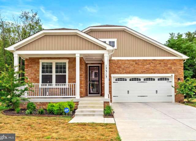 Property at 12313 Gemstone Dr, Hagerstown, MD 21740, 5 beds, 3 baths