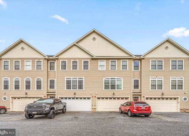 Property at 9812 Elm St #4, Ocean City, MD 21842, 4 beds, 3.5 baths