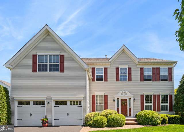 Property at 10 Coronet Ter, Burlington, NJ 08016, 4 beds, 2.5 baths