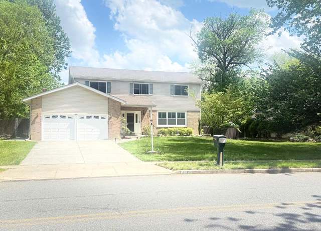 Property at 1496 Brick Rd, Cherry Hill, NJ 08003, 4 beds, 3.5 baths