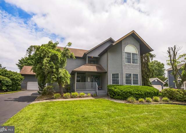 Property at 241 Bells Lake Rd, Turnersville, NJ 08012, 4 beds, 3 baths