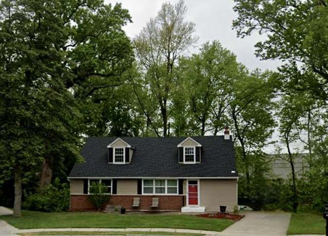 Property at 6 Cypress Cir, West Deptford, NJ 08096, 4 beds, 1.5 baths