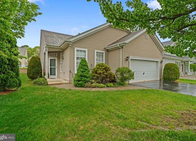 Property at 144 Sandpiper Rd, Barnegat, NJ 08005, 2 beds, 2 baths