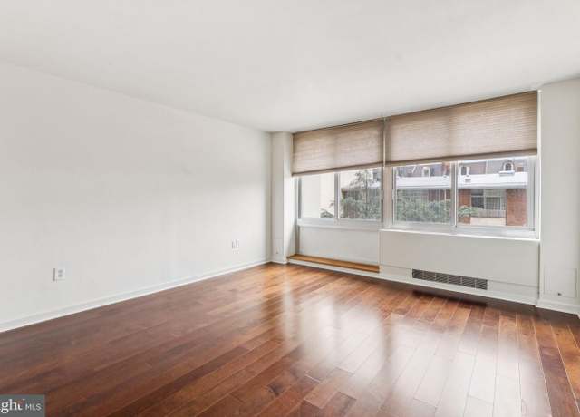 Property at 604-36 S Washington Sq #113, Philadelphia, PA 19106, 1 bath