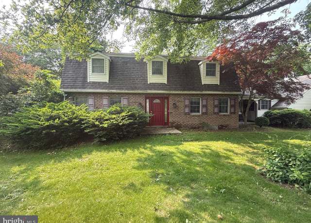 Property at 1075 Hobart Rd, Glenville, PA 17329, 3 beds, 2.5 baths