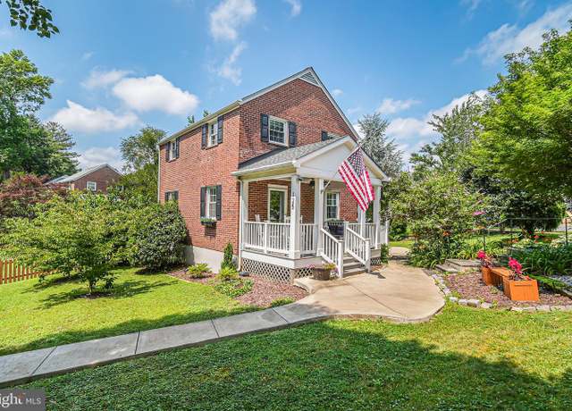 Property at 125 S Columbus St, Arlington, VA 22204, 3 beds, 2 baths