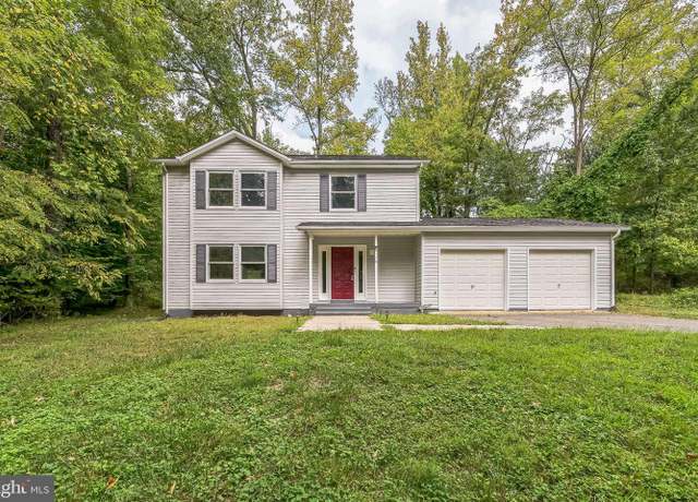 Property at 8118 Stacey Rd, Alexandria, VA 22308, 4 beds, 2.5 baths
