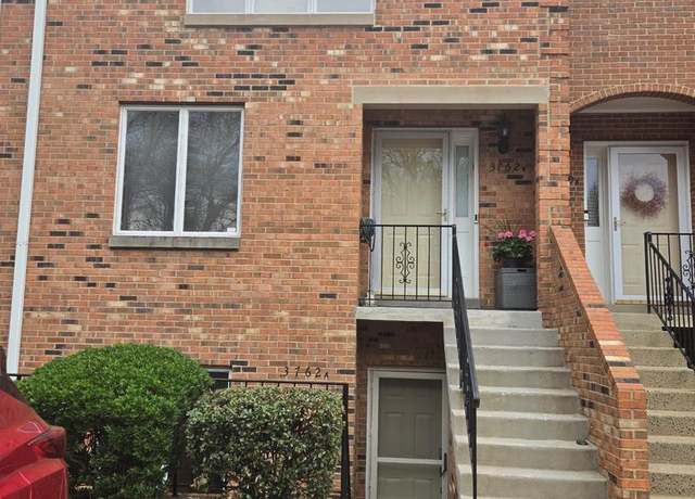 Property at 3762 Madison Ln Unit 3762B, Falls Church, VA 22041, 2 beds, 2.5 baths