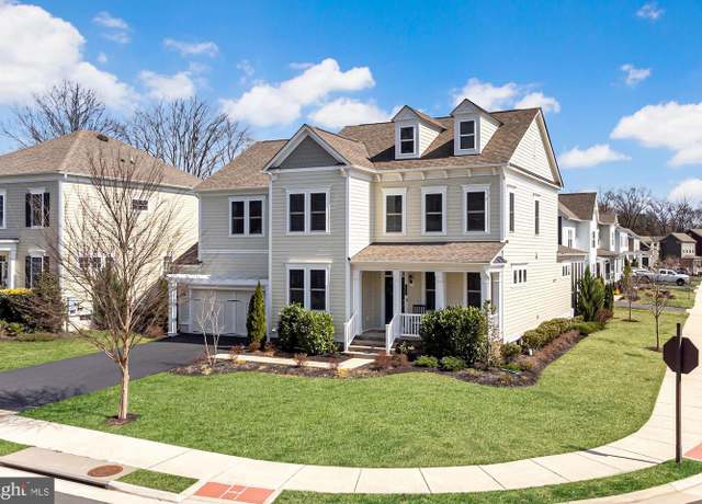 Property at 24642 Black Willow Dr, Aldie, VA 20105, 5 beds, 3.5 baths