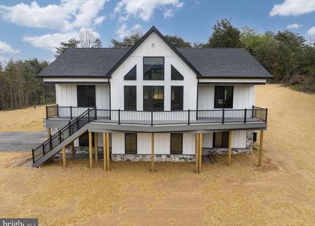 Property at 66 Cedar Crossing Ln, Strasburg, VA 22657, 4 beds, 3 baths