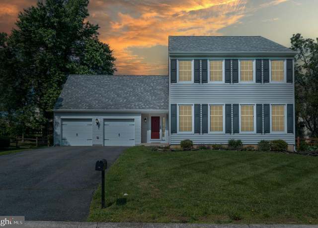 Property at 26 Yosemite Dr, Bear, DE 19701, 4 beds, 2.5 baths