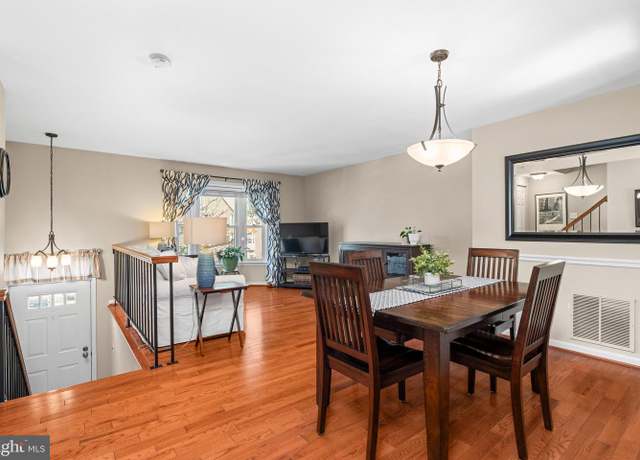 Property at 1625 Howard Chapel Ct, Crofton, MD 21114, 4 beds, 3.5 baths