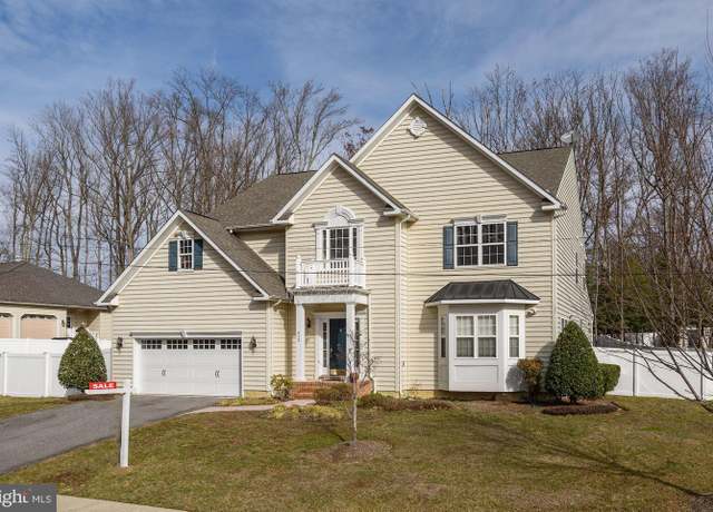 Property at 812 Birch Run Ter #8, Severna Park, MD 21146, 5 beds, 3.5 baths