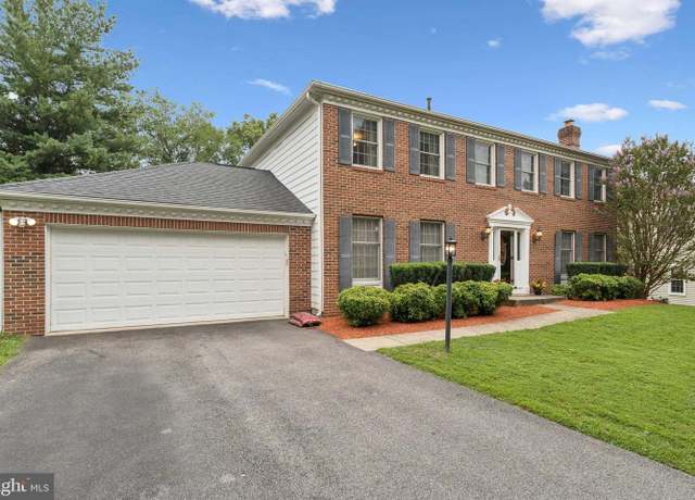 Property at 136 Amberleigh Dr, Silver Spring, MD 20905, 5 beds, 3.5 baths