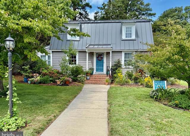 Property at 1006 Evergreen Ave, Salisbury, MD 21801, 3 beds, 2.5 baths