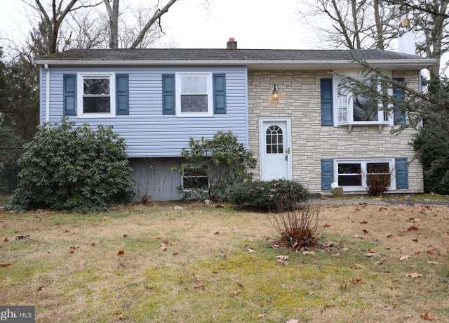 Property at 502 N Carolina Trl, Browns Mills, NJ 08015, 3 beds, 1 bath