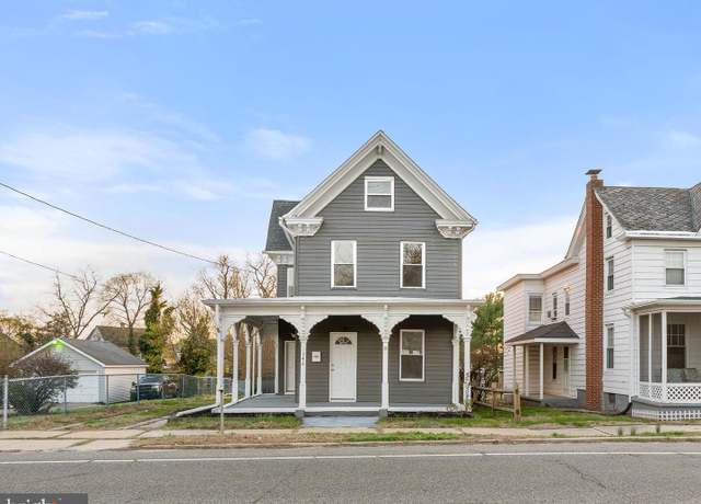 Property at 342 Main St, Cedarville, NJ 08311, 4 beds, 2 baths