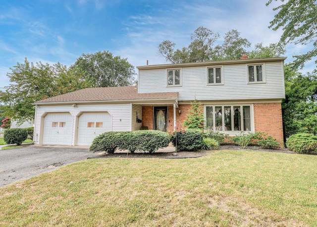 Property at 2 S Forge Ln, Cherry Hill, NJ 08002, 4 beds, 2.5 baths