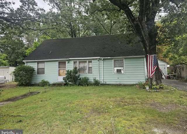 Property at 459 Shady Ln, Howell, NJ 07731, 2 beds, 1 bath