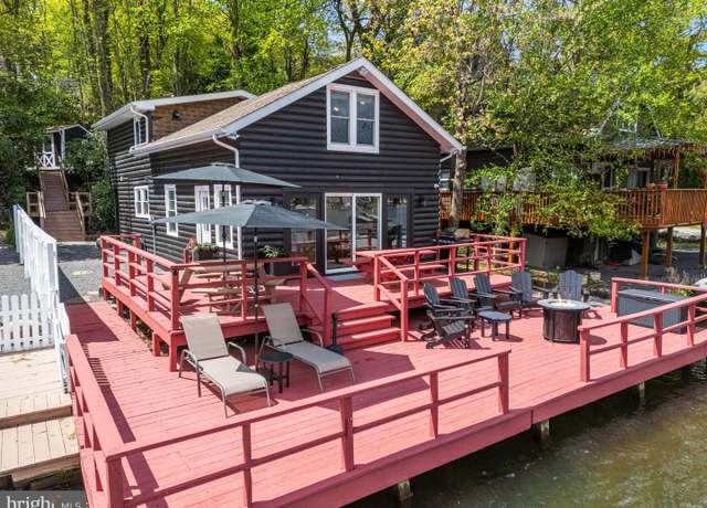 Property at 36 S Lake Dr, Lake Harmony, PA 18624, 5 beds, 2 baths